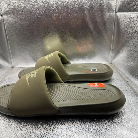 Size 11 Nike Victori One Womens Army Green Slip On Slide Sandals FQ7416-200 - Picture 7 of 10